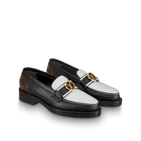 Academy Flat Loafer .